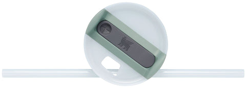 Narrow base of STANLEY Quencher H2.0 fitting most cup holders during travel