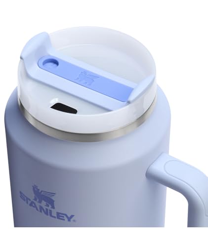 STANLEY Quencher H2.0 FlowState lid with three-position setup for splash-free use.