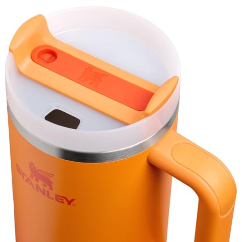 STANLEY Quencher H2.0 FlowState lid with three positions for versatile sipping.