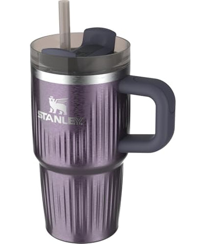 Stanley Quencher H2.0 with comfortable handle and built-in straw design for easy transport.