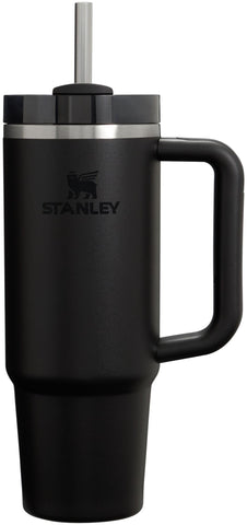 STANLEY Quencher H2.0 30 oz with handle and straw close-up for easy sipping