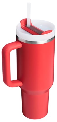 STANLEY Quencher H2.0 stainless steel body offers durable daily use.
