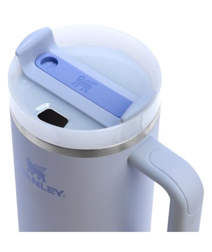 STANLEY Quencher FlowState lid close-up showing three-position design for versatile sipping.