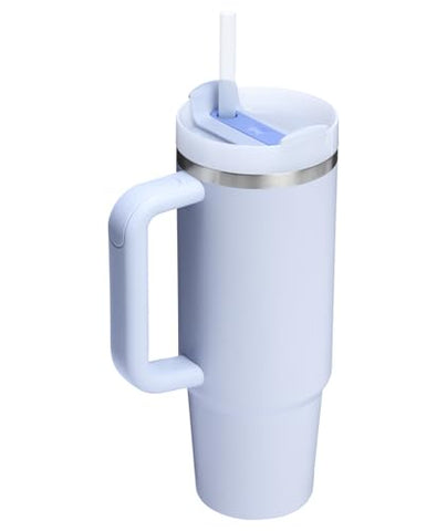 STANLEY Quencher H2.0 narrow base fits most car cup holders securely.