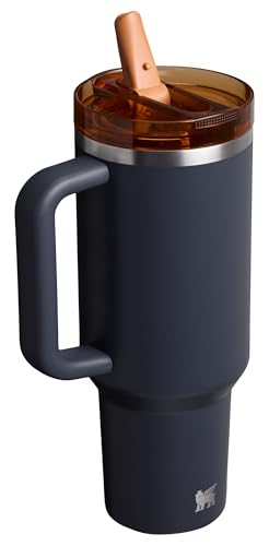 STANLEY Quencher ProTour ice-cold insulation keeps drinks chilly for hours.