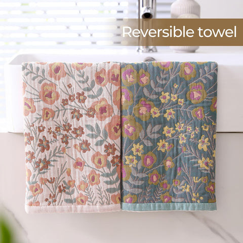 Five-layer cotton gauze provides a soft, breathable feel with efficient moisture pickup.