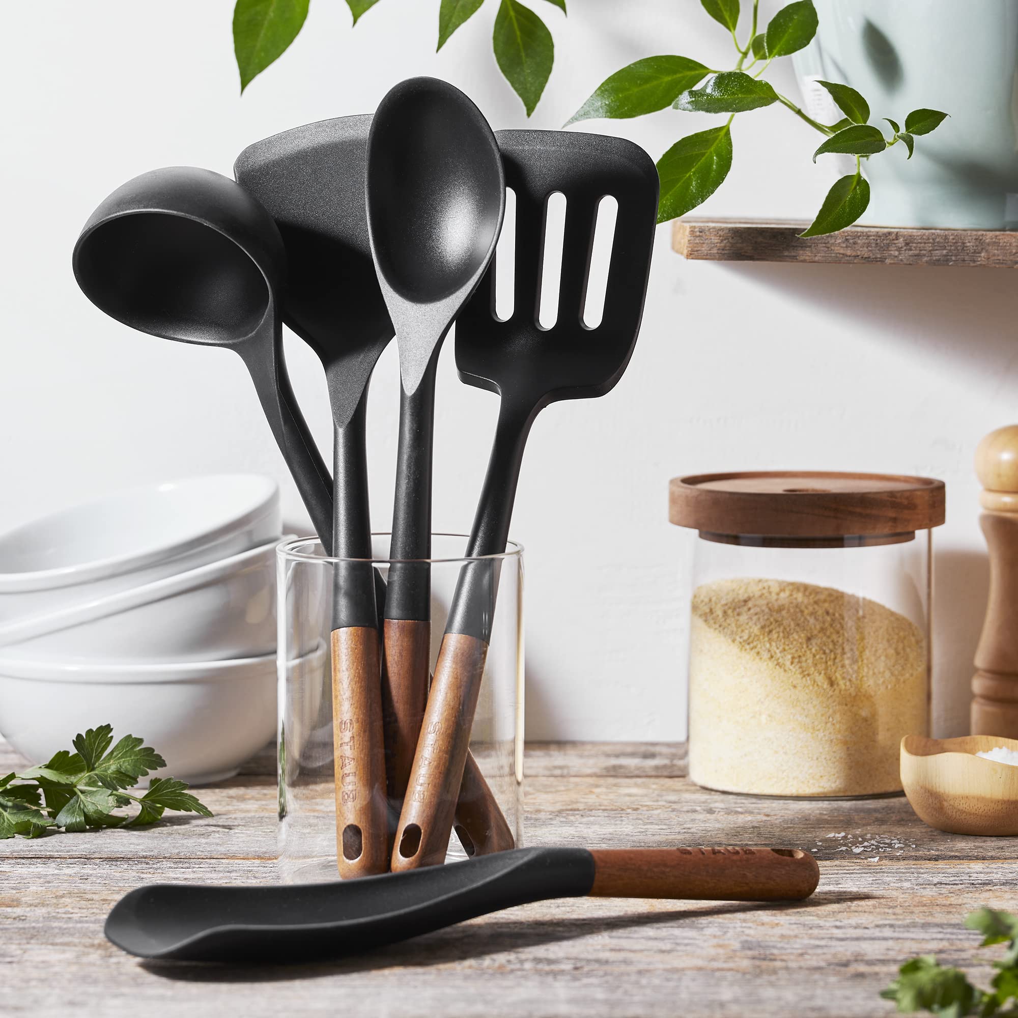 STAUB 2-in-1 spatula spoon close-up for stirring and serving