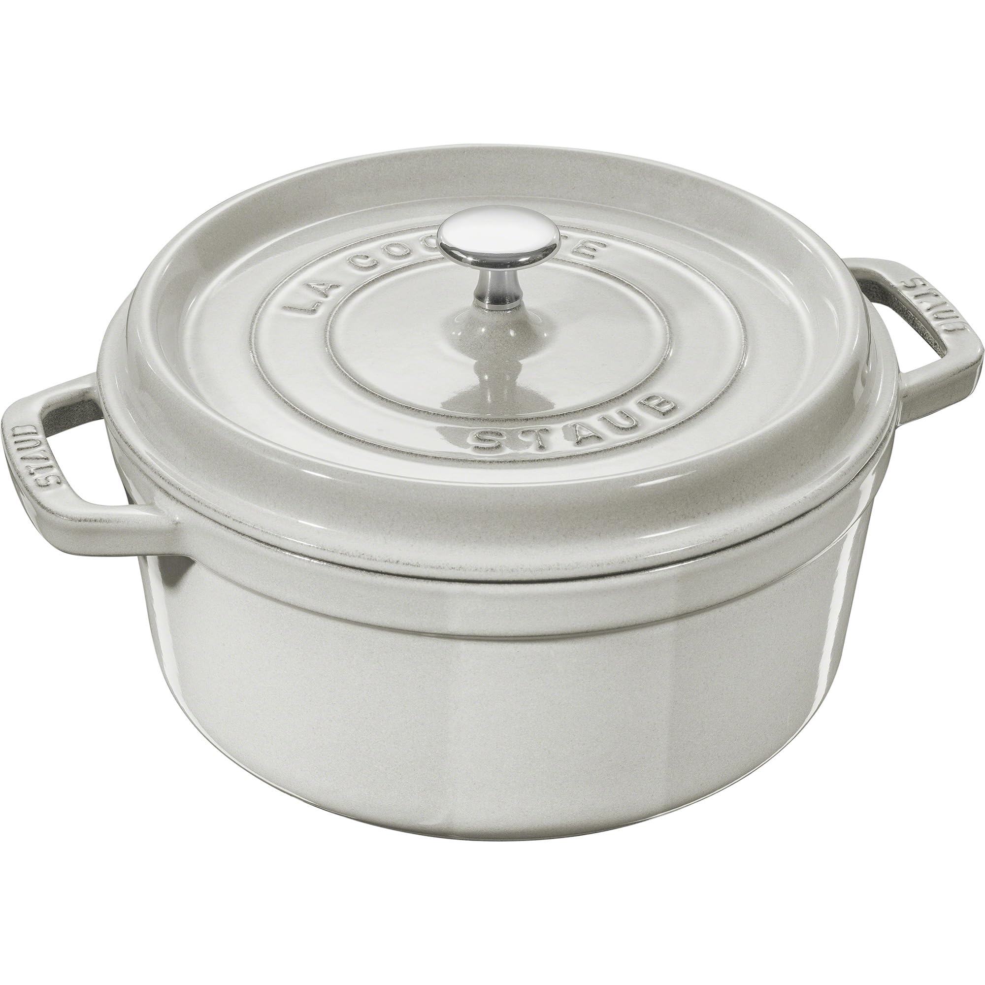 Staub 4qt round cocotte in White Truffle highlights even browning for braises