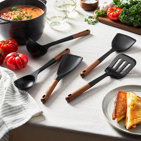 STAUB acacia wood handles showing unique grain and ergonomic comfort
