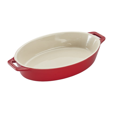 Staub square bake dish 9x9 with lid for heat retention.