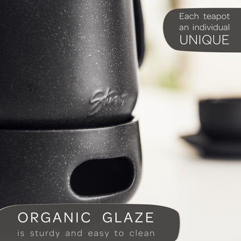 Steinzeit removable steamer ensures clean, even steeping with loose leaves.