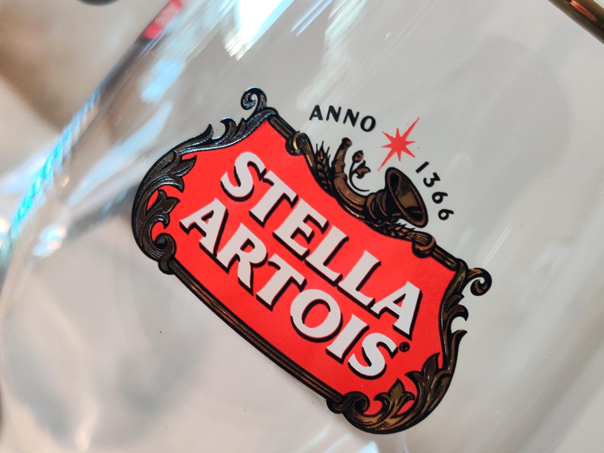Stella Artois chalice set suits dinner parties and tastings.