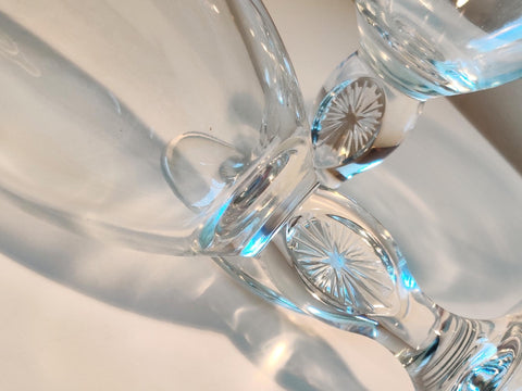 Stella Artois dishwasher-safe chalice keeps cleanup simple after gatherings.