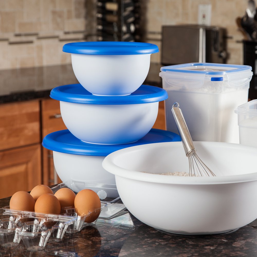 Sterilite 1.5-quart bowl with blue sky lid ideal for small leftovers