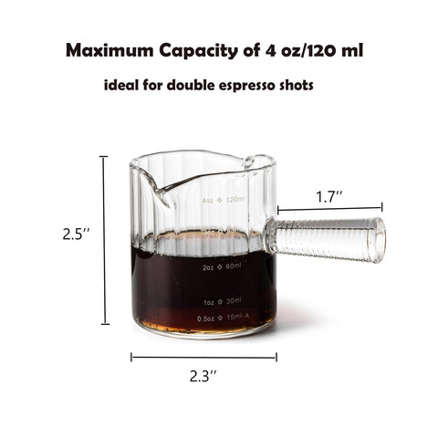 Steviieden cups feature two-way spouts for easy pouring from either side.