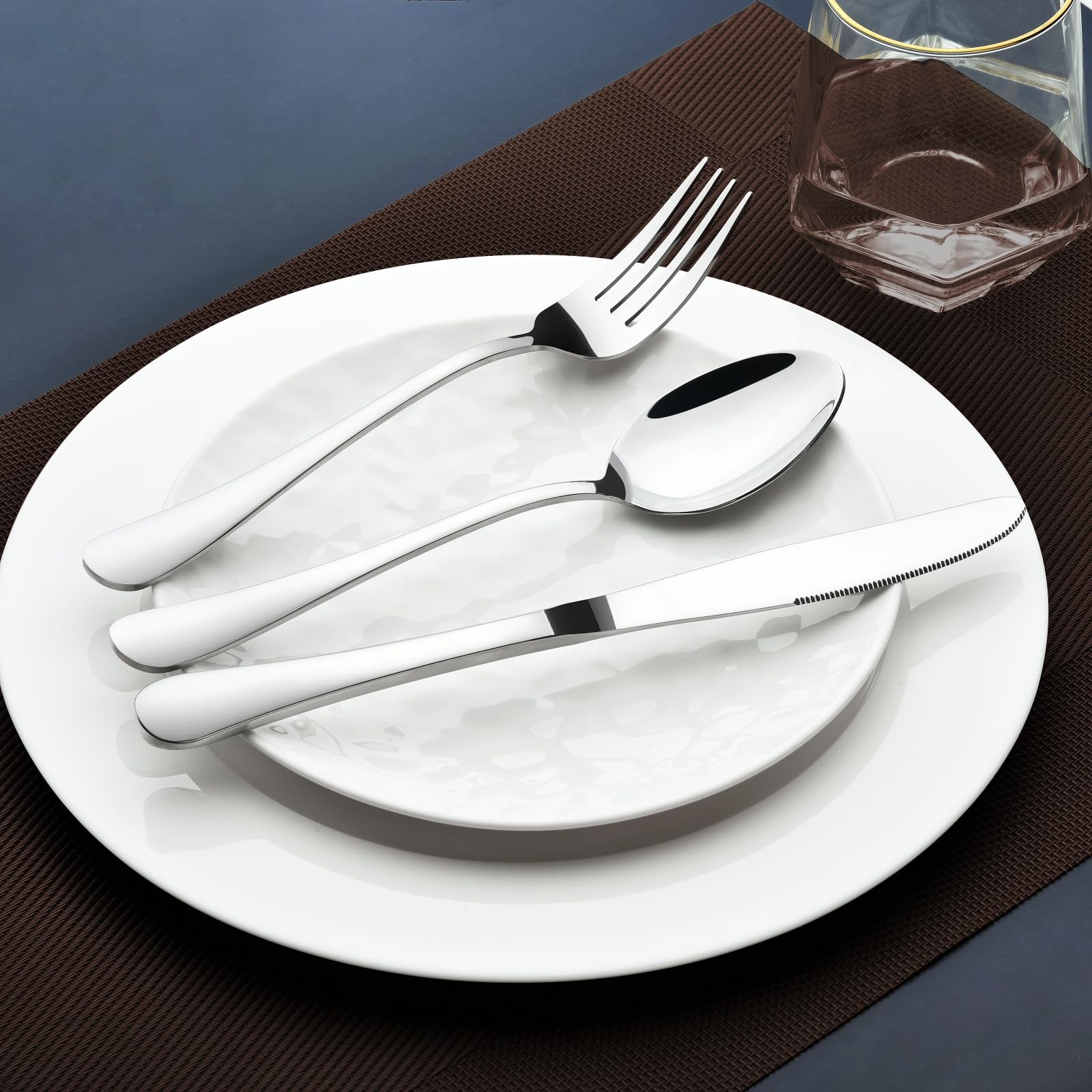 Stilloye silverware set 6 dinner spoons, comfortable grip for extended meals.