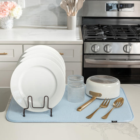 S&T INC. Reversible drying mat provides two textures for versatile kitchen tasks