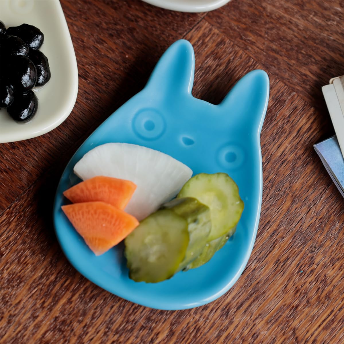 Studio Ghibli Totoro porcelain dish for collectible display and gifting.