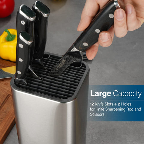 Sumteene block with kitchen scissor slot keeps shears within reach.