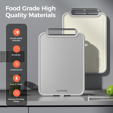 Sumzzz cutting board with built-in juice tank reduces spills while prepping.