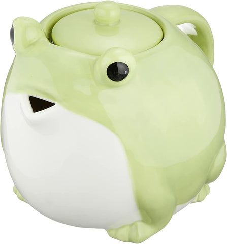 Sunart teapot close-up highlighting handle and spout design