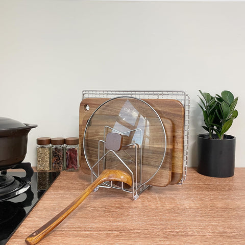 SUNFICON house shape design adds a modern touch to your cabinet.