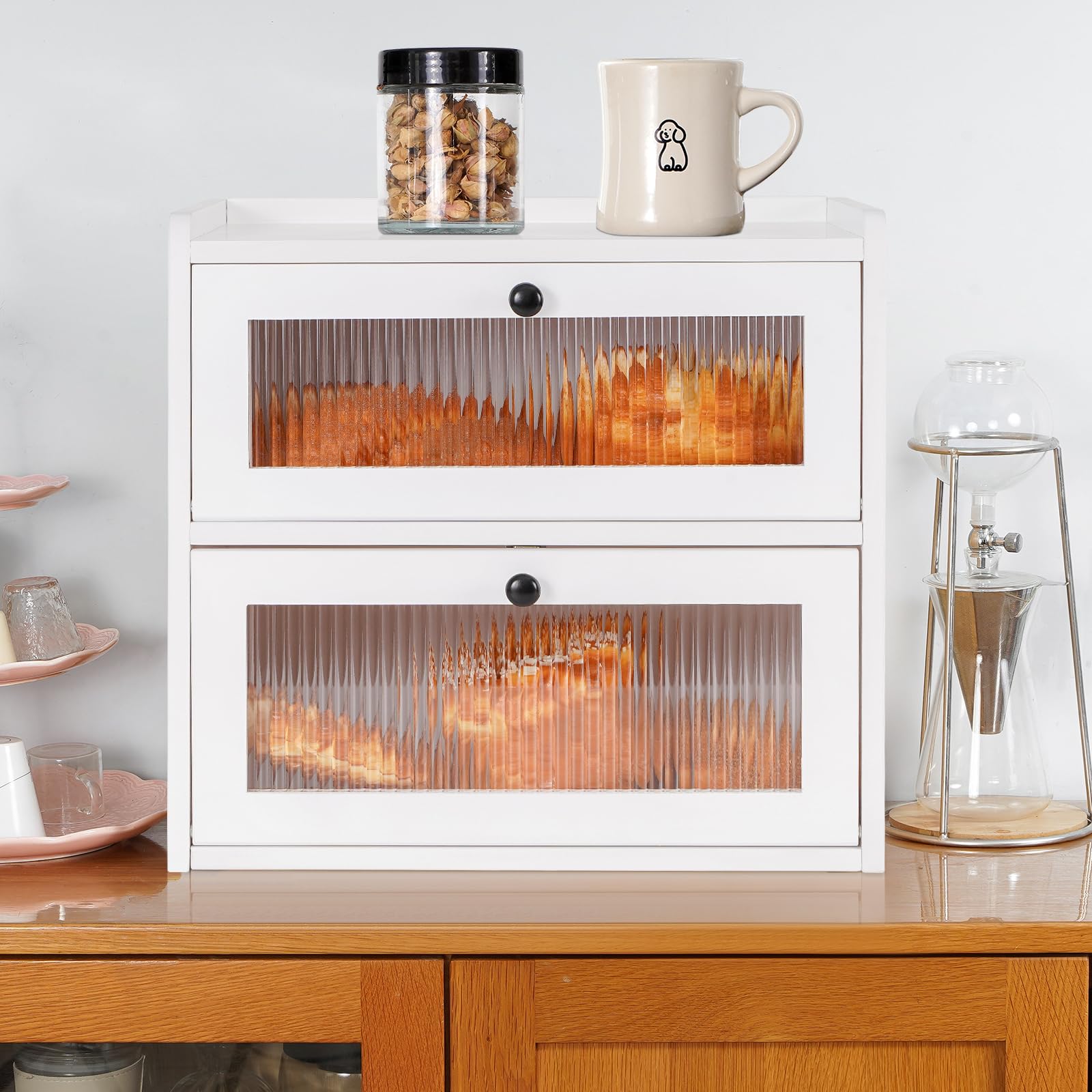 Sunhoo bread box daily uses for snacks and fruit storage.