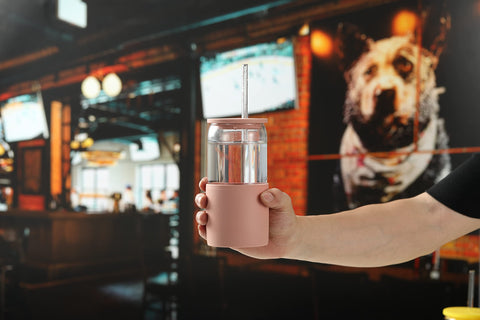 Sunseeke versatile cup for iced coffee, juice, tea, and smoothies.