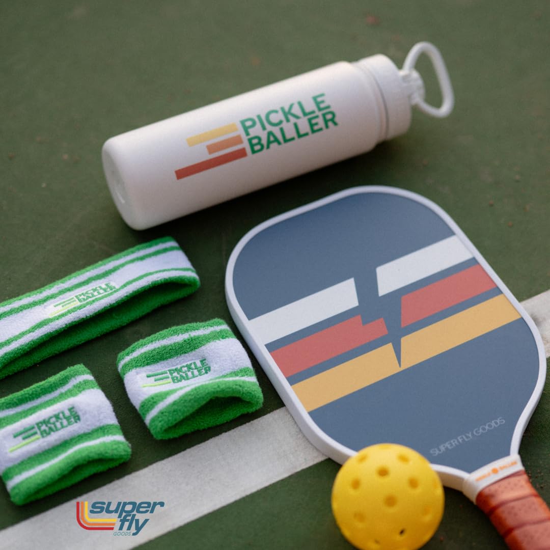 Super Fly Goods tumbler features a wide mouth for quick cleaning and ice access.