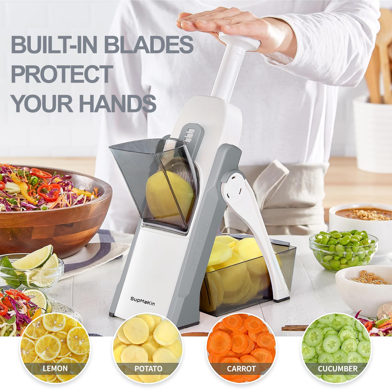 SupMaKin Safe Mandoline Slicer with sharp stainless steel blades for quick slicing.