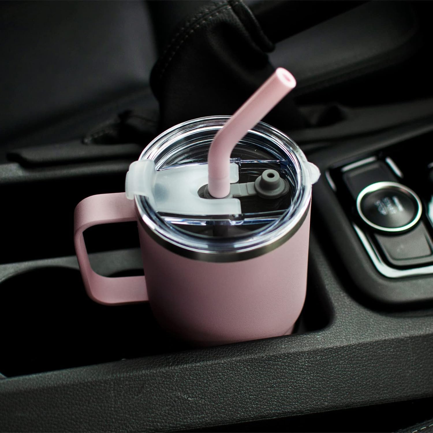 Sursip cup fits car cup holders for convenient commutes and trips.