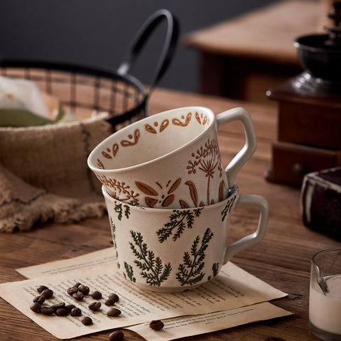 Swuut two-piece mug set features botanical theme for rustic kitchen appeal.