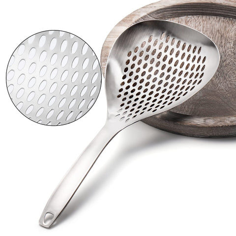 Suwimut hanging holes for space-saving kitchen storage