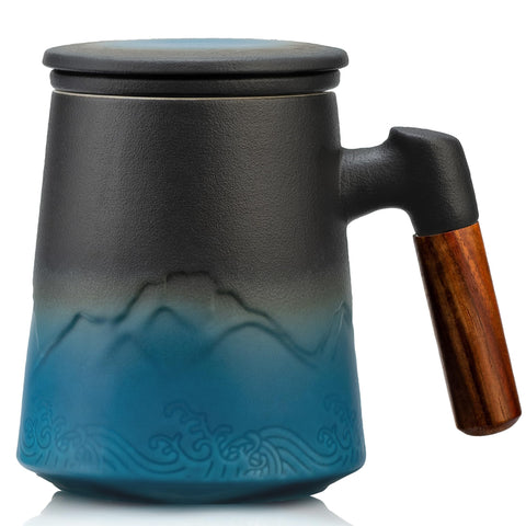 Suyika tea cup with infuser and lid, gradient black-blue design for flavorful brewing.