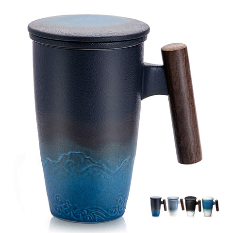 Suyika Tomotime tea cup with infusion and lid in black cyan