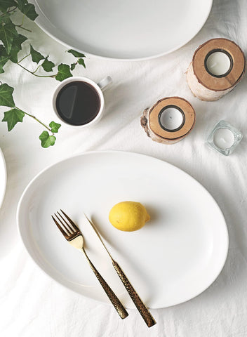 Sweese 2-pack porcelain oval platter ideal for weddings and gatherings