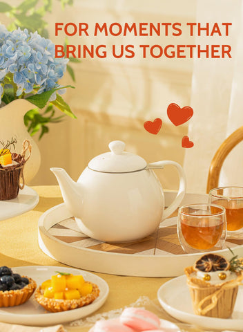 Sweese porcelain teapot is dishwasher-safe for easy cleanup.