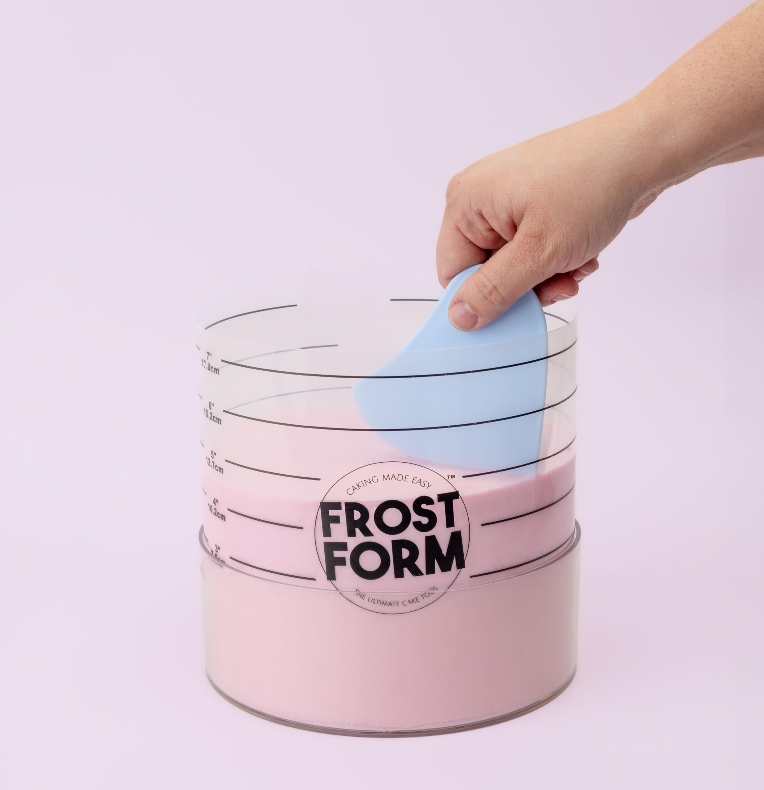 Sweetshop Frost Form Starter Kit in use with buttercream and fillings.