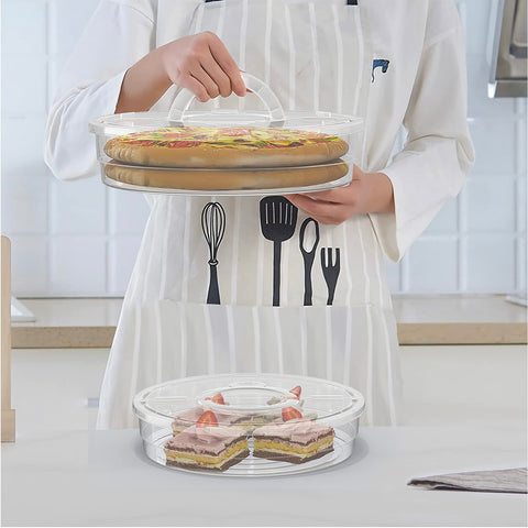 SwinDuck removable divider allows expanding storage space for larger items.