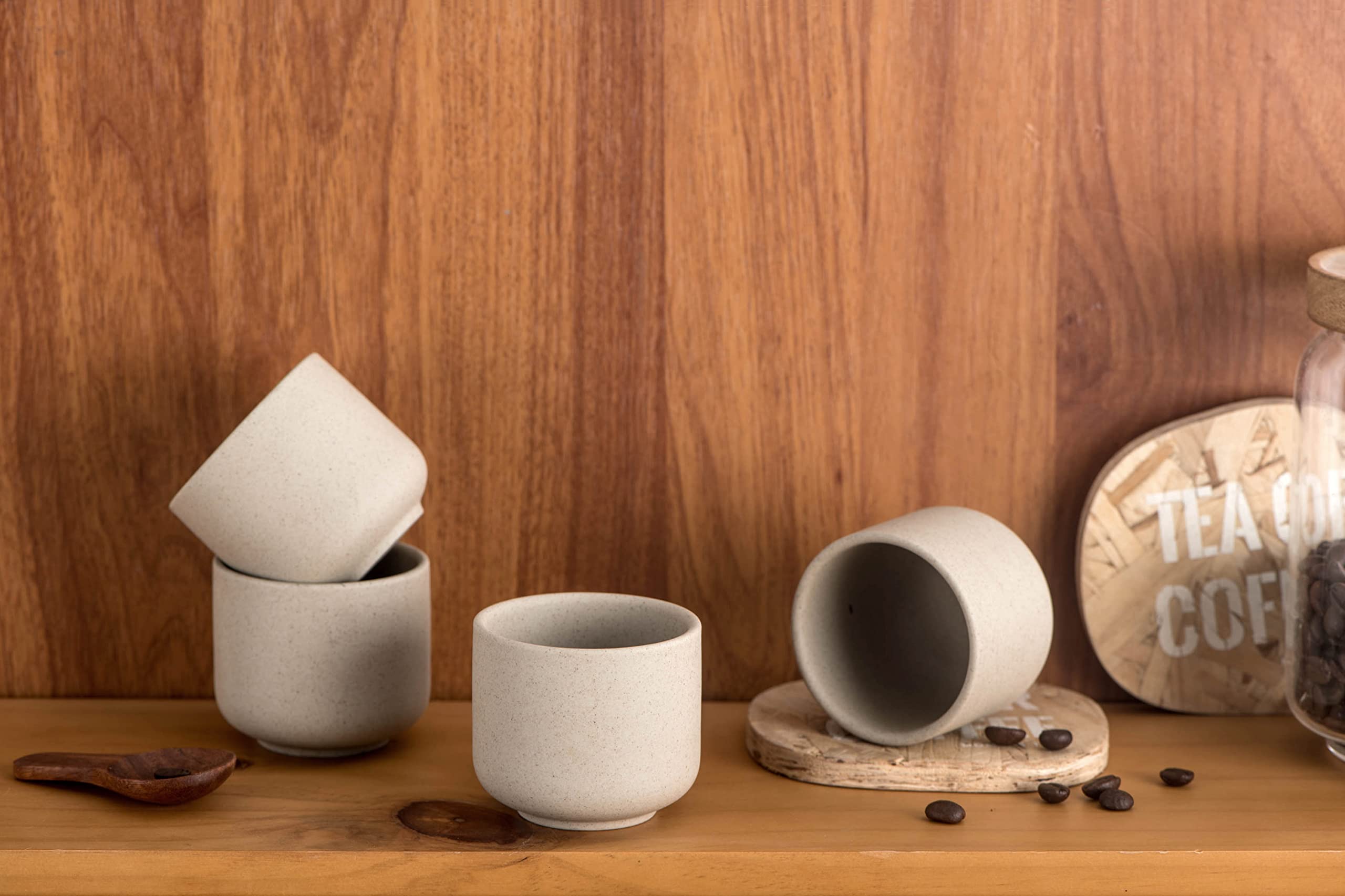 SYJAN HOME Japanese-style teacup set; elegant design for entertaining guests.