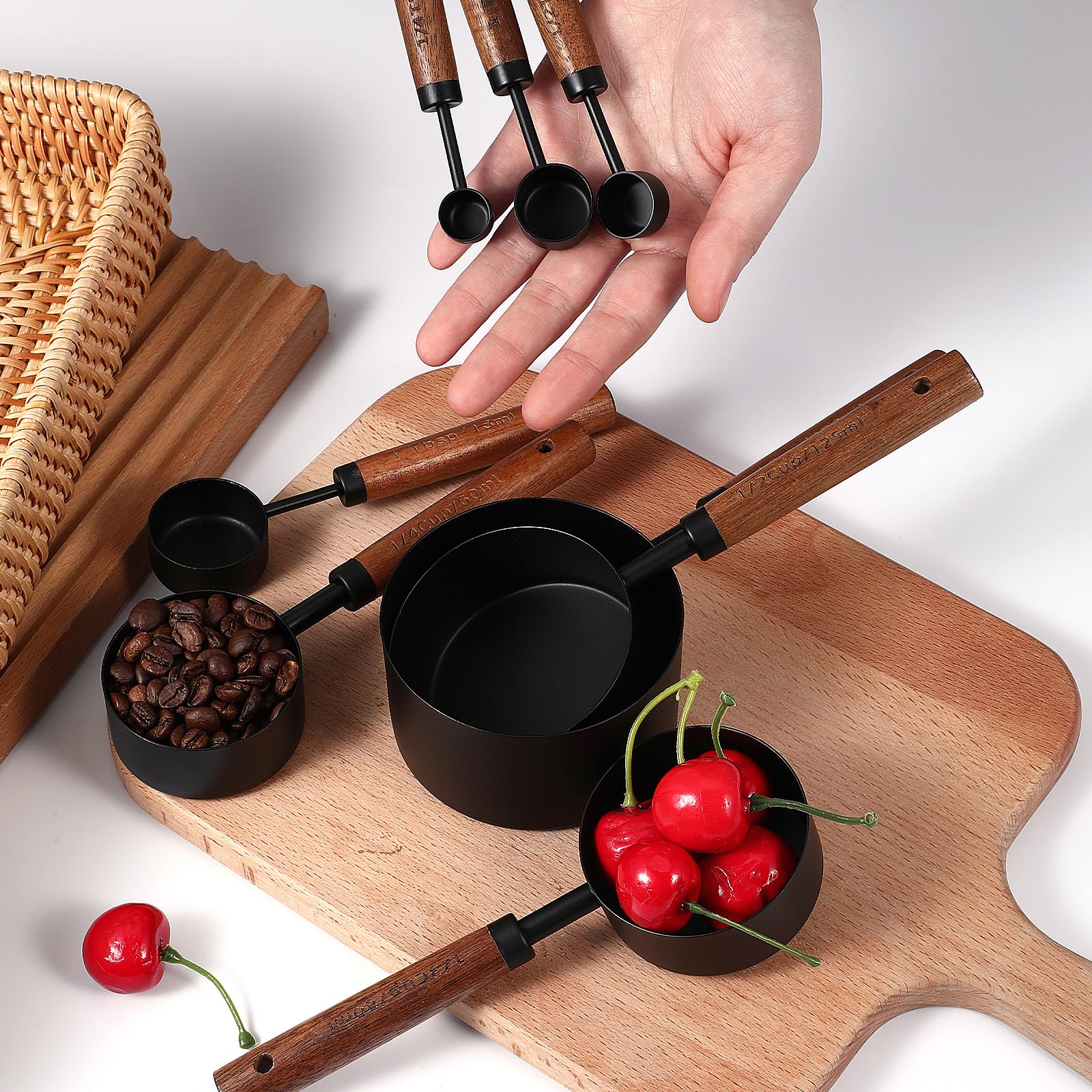 Elegant kitchen design featuring SynHHnergyx set for home and professional use.