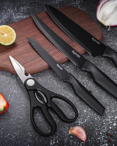 Syvio serrated steak knives in a row offer controlled carving.