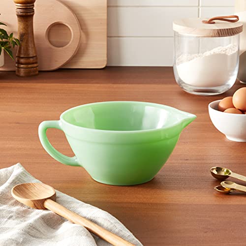 TableCraft Jadeite bowl ideal for pancake batter or pie fillings