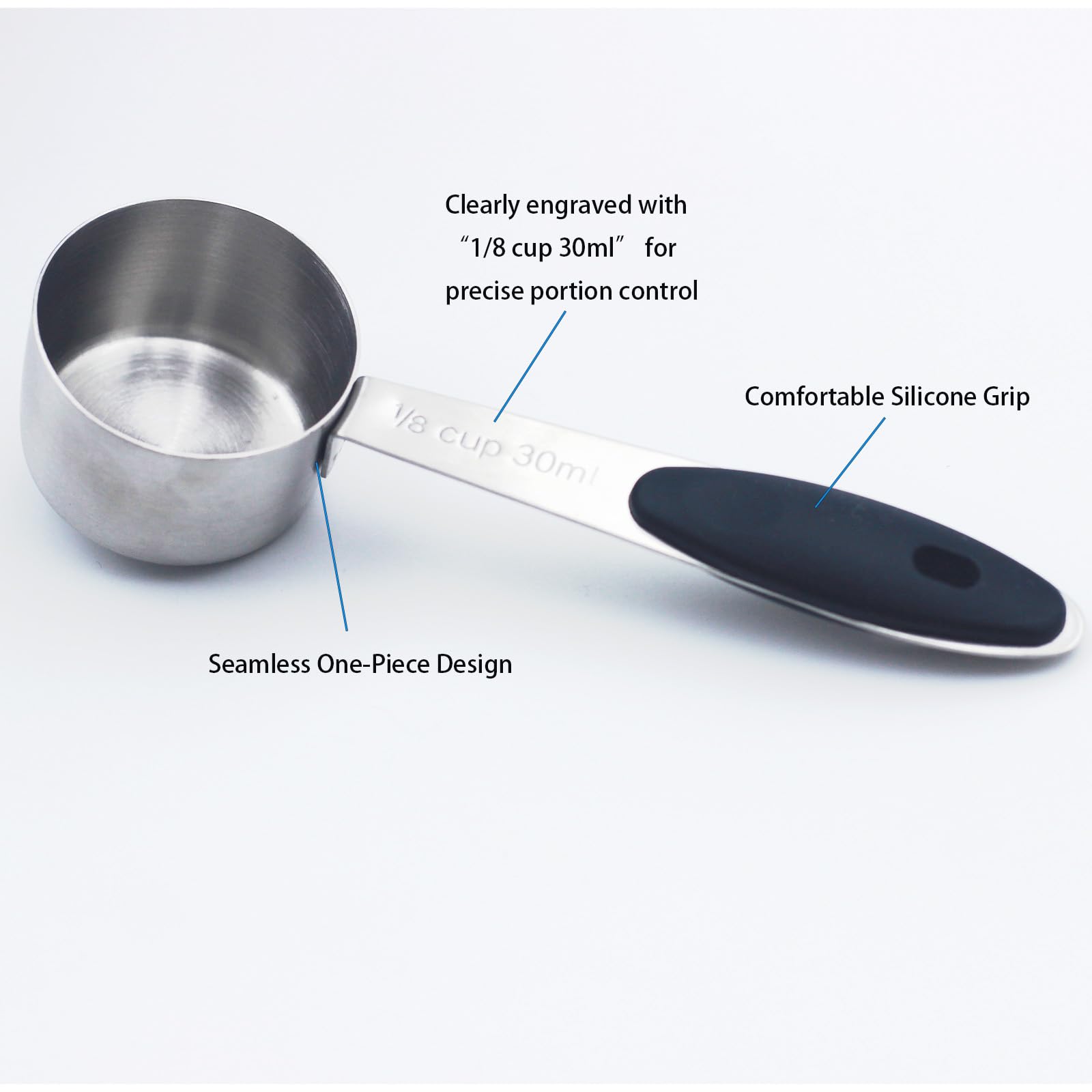 Non-slip silicone handle scoop stays secure even when wet.