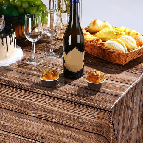 Tatuo wood grain tablecloth suitable for weddings and barn-themed events.