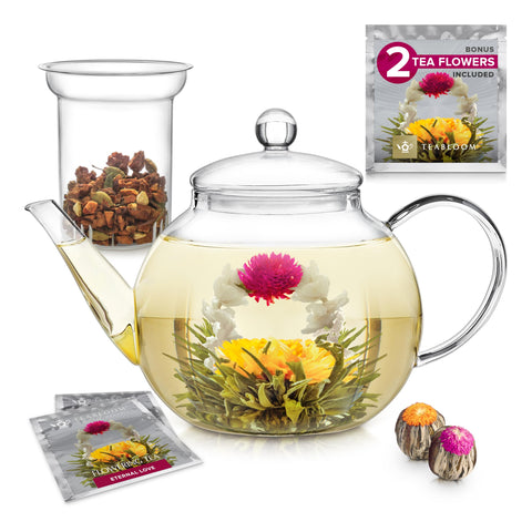 Teabloom Celebration Teapot shows a crystal-clear view of steeping tea