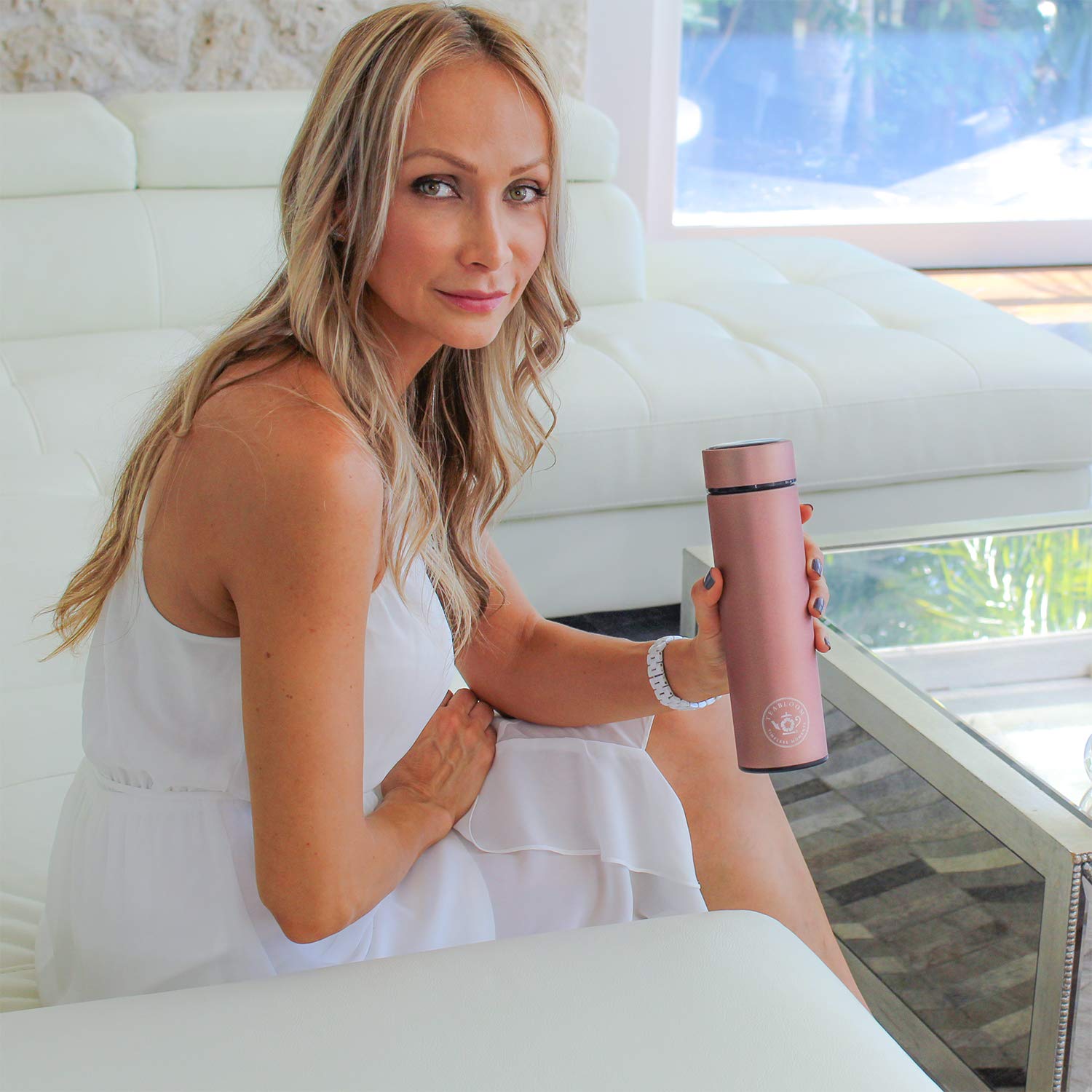 Teabloom Cosmopolitan eco-friendly packaging supports sustainability.