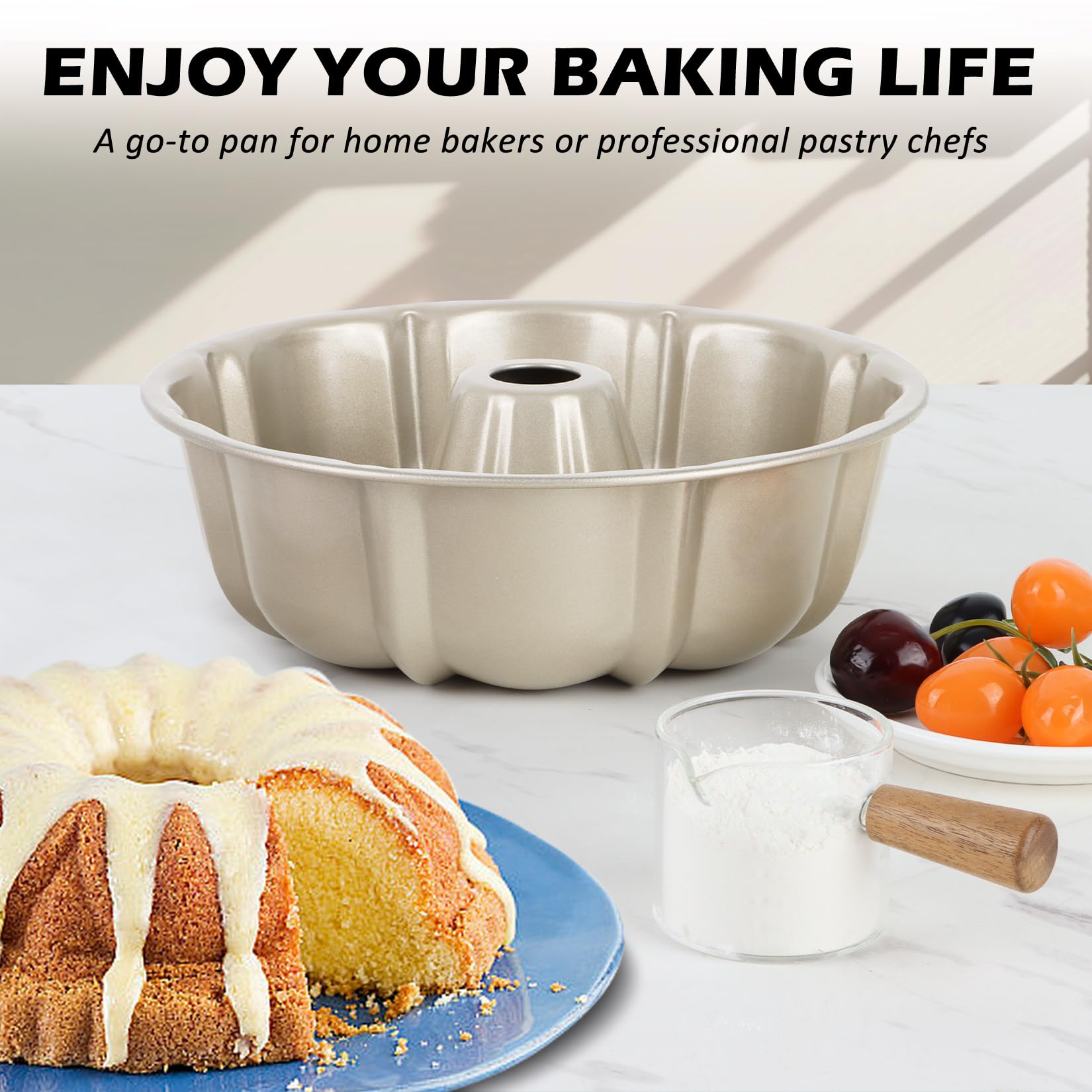 TeamFar nonstick coating ensures smooth release and easy cleanup after baking.