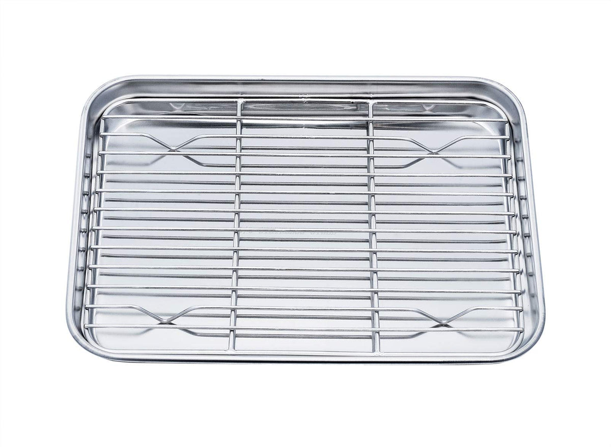TeamFar toaster oven pan shows a sturdy stainless steel build for healthy cooking