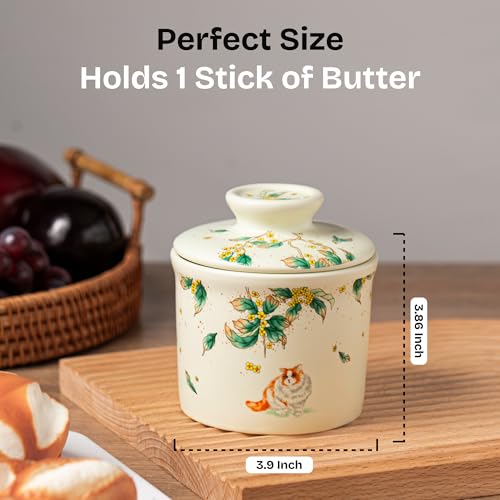 Teapeak large-mouth butter dish simplifies scooping and serving.